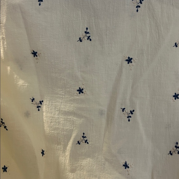 L'AGENCE Laurent Embroidered Blouse (NWT, S) - Picture 5 of 6